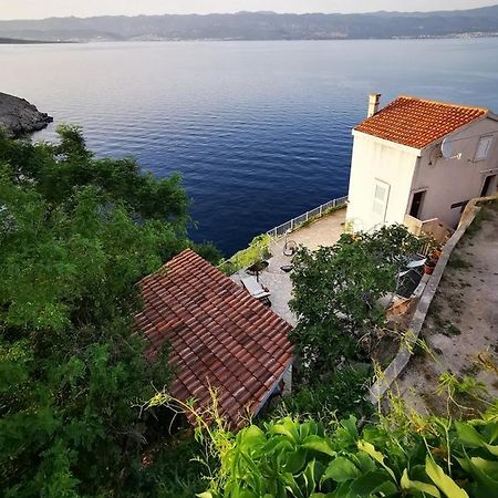 Vila Verbana Apartments Vrbnik Kültér fotó