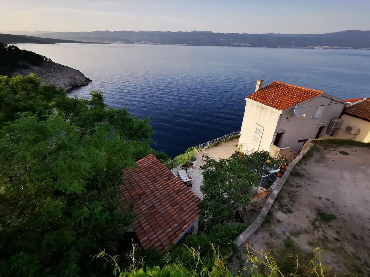 Vila Verbana Apartments Vrbnik Kültér fotó